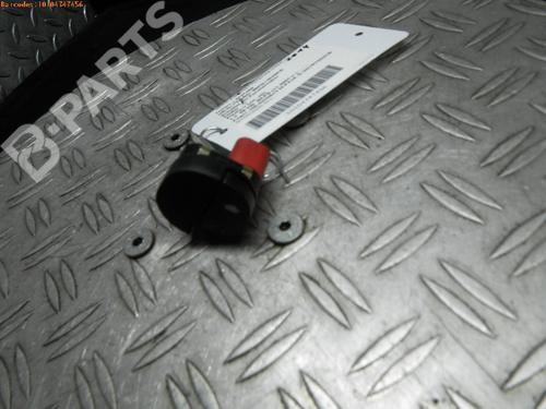 Used Switch FORD FIESTA V (JH_, JD_) 1.4 16V (80 hp) 977272