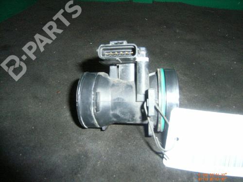 Used Mass air flow sensor FORD FOCUS I Turnier (DNW) 1.6 16V (100 hp) 977350