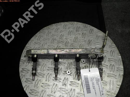 Used Injection rail TOYOTA YARIS (_P9_) 1.33 VVT-i (NSP90_, NSP90R) (100 hp) 977608