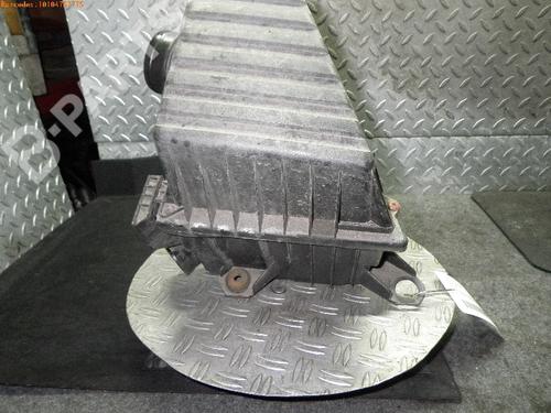 Used Air filter box VW FOX Hatchback (5Z1, 5Z3, 5Z4) 1.2 (55 hp) 977792