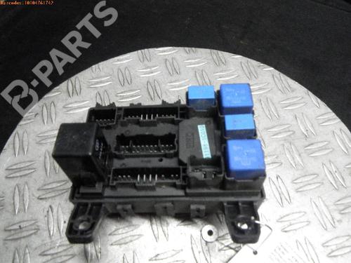 Used Fuse box HYUNDAI GETZ (TB) 1.1 (63 hp) 977932