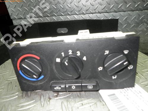 AC Styreenhet / Manøvreringsenhet OPEL ZAFIRA A MPV (T98) 1.8 16V (F75) (116 hp) 978131