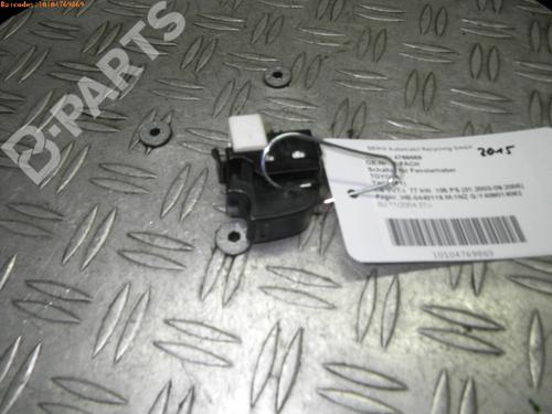 Spak kontakt TOYOTA YARIS (_P1_) 1.5 (NCP13_, NCP13R) (105 hp) 978320