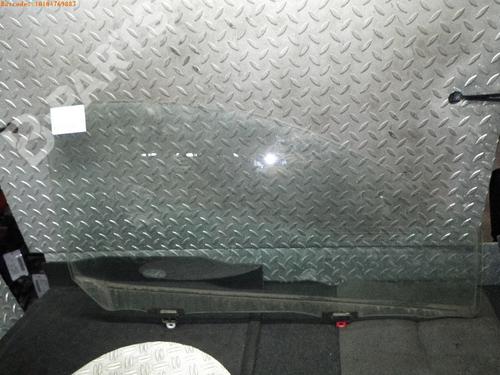 Front right door window TOYOTA YARIS (_P1_) 1.5 (NCP13_) (105 hp) 1759174