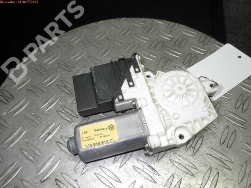 Rudehejsemotor bagstkærm højre VW GOLF IV (1J1) 1.4 16V (75 hp) 294200