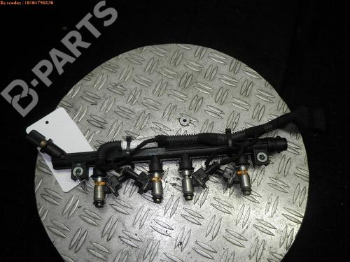 Used Injection rail LANCIA YPSILON (843_) 1.4 (843.AXG1A) (78 hp) 979319