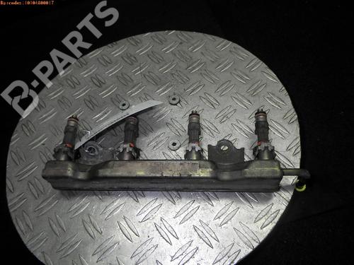Used Injection rail NISSAN MICRA III (K12) 1.2 16V (65 hp) 979369