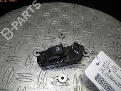 Used Right rear window switch DAIHATSU SIRION (M3_) 1.0 (M300) (70 hp) 979560