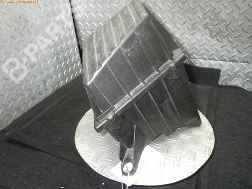 Used Air filter box VW FOX Hatchback (5Z1, 5Z3, 5Z4) 1.2 (55 hp) 979715