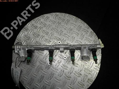 Used Injection rail FORD FOCUS II (DA_, HCP, DP) 1.4 (80 hp) 979907