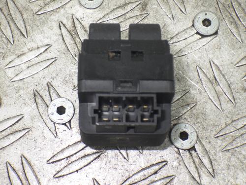 Switch PEUGEOT 206+ (2L_, 2M_) 1.1 | BP980152I30 