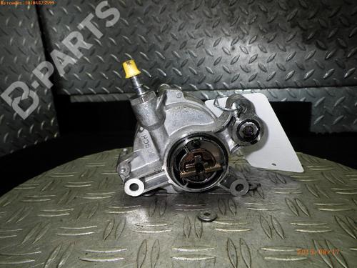 Used Vacuum pump PEUGEOT 307 Break (3E) 2.0 HDi 135 (136 hp) 980356