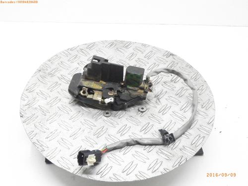 Used Front right lock KIA CARENS II MPV (FJ) 1.6 (105 hp) 980618