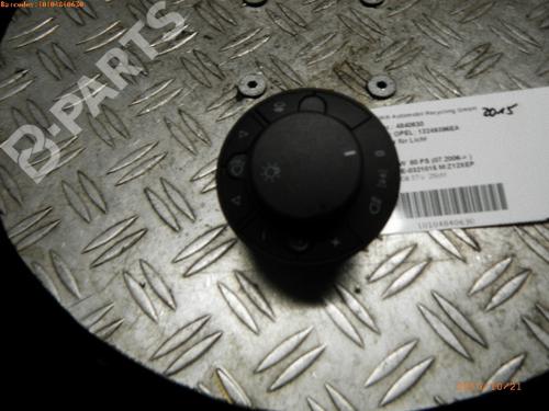 Used Headlight switch OPEL CORSA D (S07) 1.2 (L08, L68) (80 hp) 981360