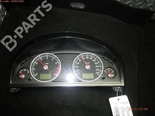 Used Instrument cluster FORD MONDEO III (B5Y) 1.8 16V (110 hp) 981523