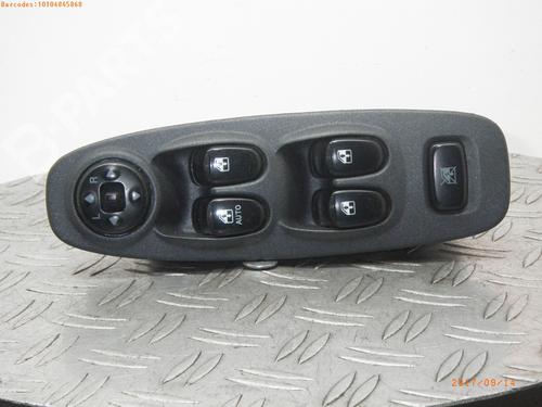 Used Switch HYUNDAI ACCENT II (LC) 1.3 (86 hp) 981587