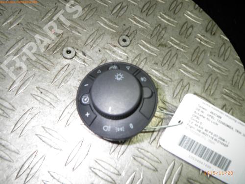 Used Headlight switch OPEL CORSA D (S07) 1.0 (L08, L68) (60 hp) 981652