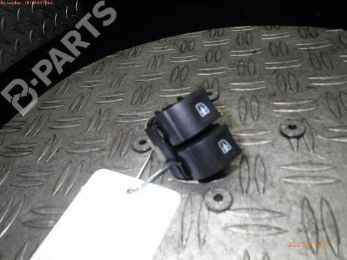 Used Switch RENAULT CLIO IV (BH_) 1.2 16V (73 hp) 981688