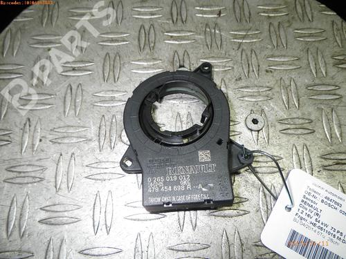 Kontantrulle Airbag /Stelring RENAULT CLIO IV (BH_) 1.2 16V (73 hp) 981691