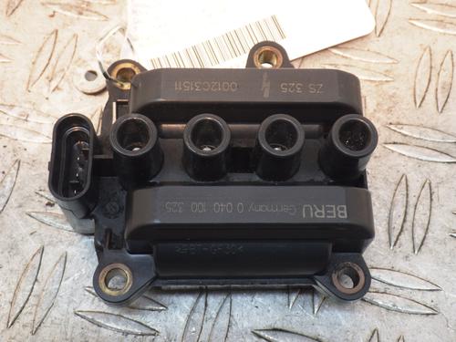 Used Ignition coil RENAULT CLIO II (BB_, CB_) 1.2 16V (BB05, BB0W, BB11, BB27, BB2T, BB2U, BB2V, CB05,... (75 hp) 981832
