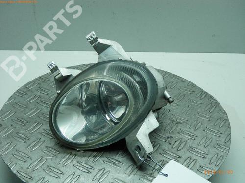 Used Left front fog light PEUGEOT 206 Hatchback (2A/C) 1.1 i (60 hp) 297617