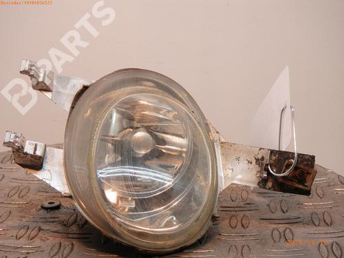 Used Left front fog light PEUGEOT 206 Hatchback (2A/C) 1.4 i (75 hp) 297619