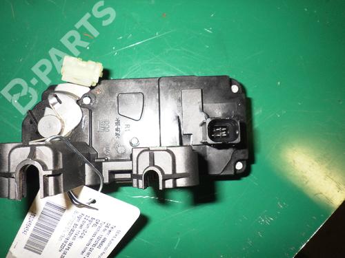 Rear right lock OPEL SIGNUM Hatchback (Z03) 2.2 direct (F48) | BP982611C99 