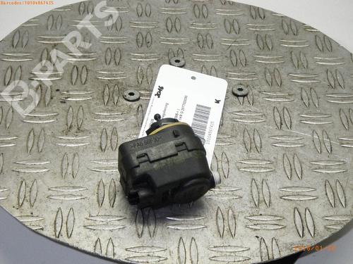 Used Headlight adjuster motor TOYOTA AYGO (_B1_) 1.0 (KGB10_, KGB10R) (68 hp) 982765