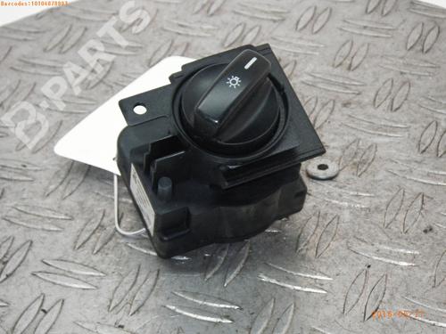 Used Headlight switch MERCEDES-BENZ B-CLASS Sports Tourer (W245) B 170 (245.232) (116 hp) 983309