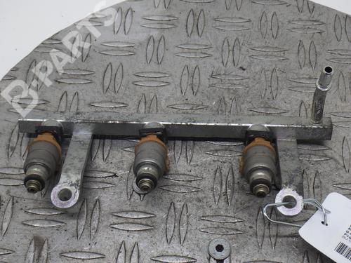 Used Injection rail CHEVROLET MATIZ (M200, M250) 0.8 (52 hp) 943938