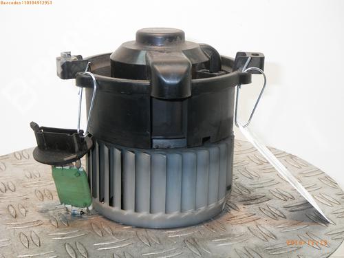 Used Heater blower motor MITSUBISHI COLT VI (Z3_A, Z2_A) 1.5 CZT (Z37A) (150 hp) 944268