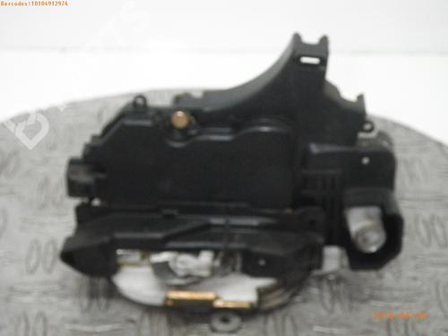 Used Front left lock MITSUBISHI COLT VI (Z3_A, Z2_A) 1.5 CZT (Z37A) (150 hp) 944273