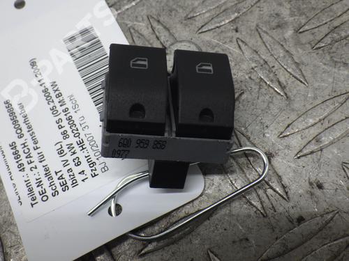Used Switch SEAT IBIZA III (6L1) 1.4 16V (86 hp) 944499