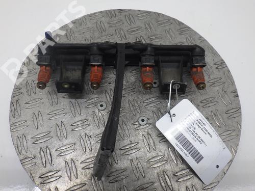 Used Injection rail CITROËN C3 Pluriel (HB_) 1.6 (109 hp) 944541