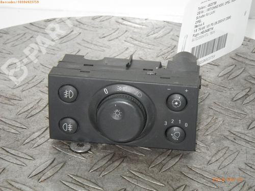 Used Headlight switch OPEL MERIVA A MPV (X03) 1.6 16V (E75) (100 hp) 945177