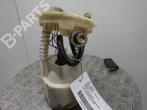 Used Fuel pump RENAULT MEGANE I Cabriolet (EA0/1_) 1.4 16V (EA0D, EA1H, EA0W, EA10) (95 hp) 273910