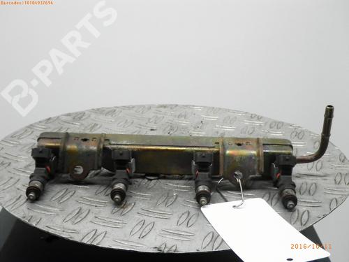 Injection rail NISSAN MICRA III (K12) 1.2 16V BP946695M98