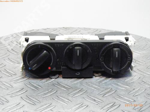 Used Climate control VW FOX Hatchback (5Z1, 5Z3, 5Z4) 1.2 (55 hp) 948287