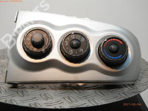 Used Climate control TOYOTA YARIS (_P9_) 1.0 VVT-i (KSP90_, KSP90R) (69 hp) 948770