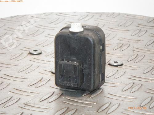 Headlight adjuster motor TOYOTA YARIS (_P9_) 1.0 VVT-i (KSP90_, KSP90R) | BP950105E19 