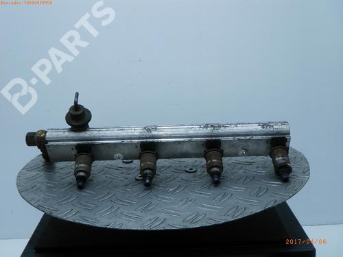 Used Injection rail HONDA CIVIC VI Hatchback (EJ, EK) 1.4 i (EJ9) (75 hp) 952268