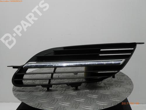 Used Grille NISSAN ALMERA TINO (V10) 1.8 (114 hp) 1754698