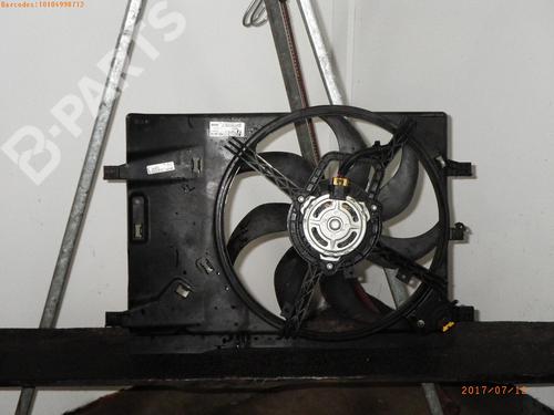 Used Radiator fan FIAT GRANDE PUNTO (199_) 1.4 (199AXB11, 199AXB1A, 199BXB1A, 199AXL1A) (77 hp) 956633