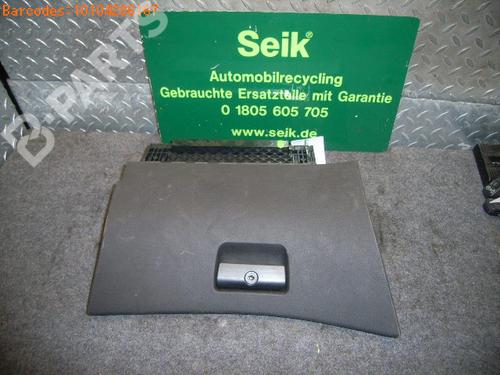 Used Glove box BMW 3 (E46) 316 i (115 hp) 4781828