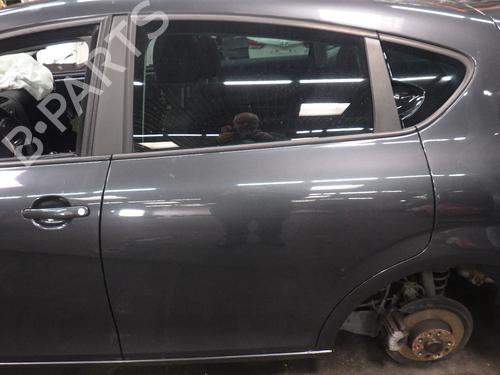 Used Left rear door SEAT LEON (1P1) 1.2 TSI (105 hp) 26036354