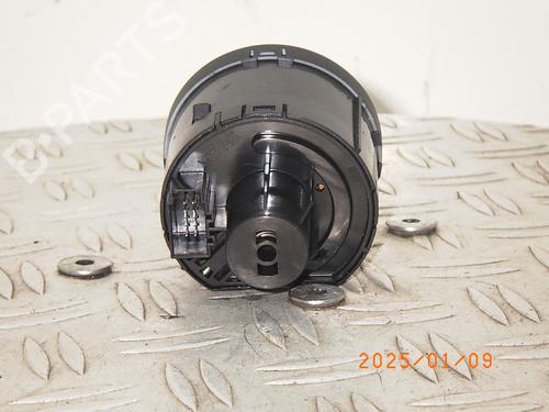 Headlight switch VW GOLF SPORTSVAN VII (AM1, AN1) 1.4 TSI | BP22627026I24