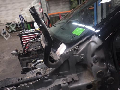 Charnière/Limiteur de porte RENAULT CLIO IV (BH_) 1.2 16V (73 hp) 26137816