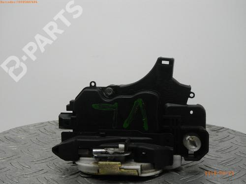 Used Front left lock MITSUBISHI COLT VI (Z3_A, Z2_A) 1.1 (Z31A, Z32A) (75 hp) 958820