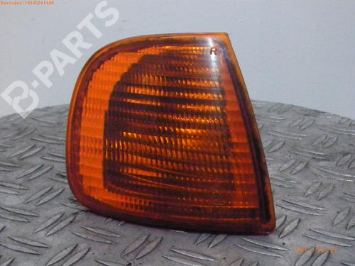 Used Right front indicator VW POLO Variant (6V5) 1.6 (75 hp) 775192