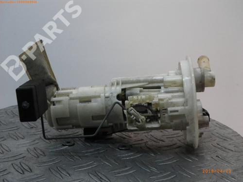 Used Fuel pump DAIHATSU SIRION (M3_) 1.0 (M300) (70 hp) 1152222